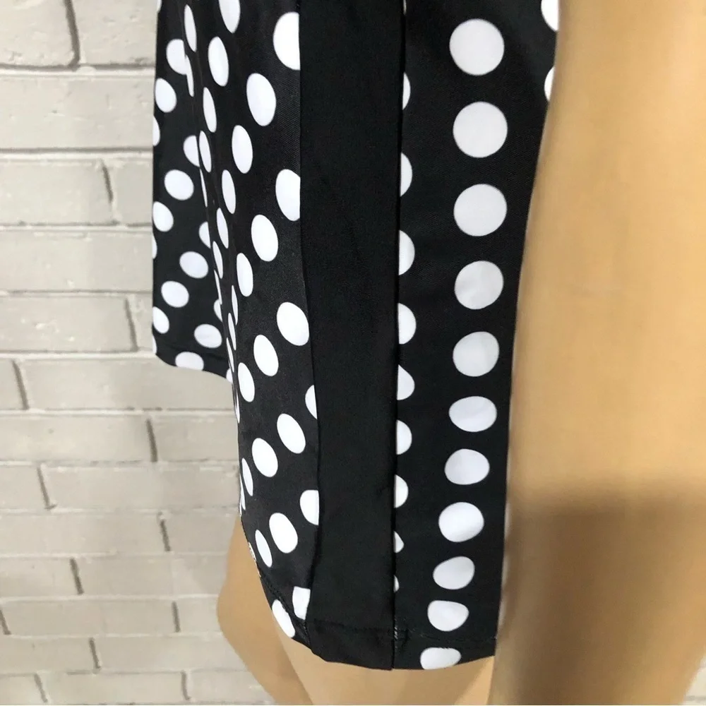 Polka Dot Women’s Sleeveless‎ Swim Top